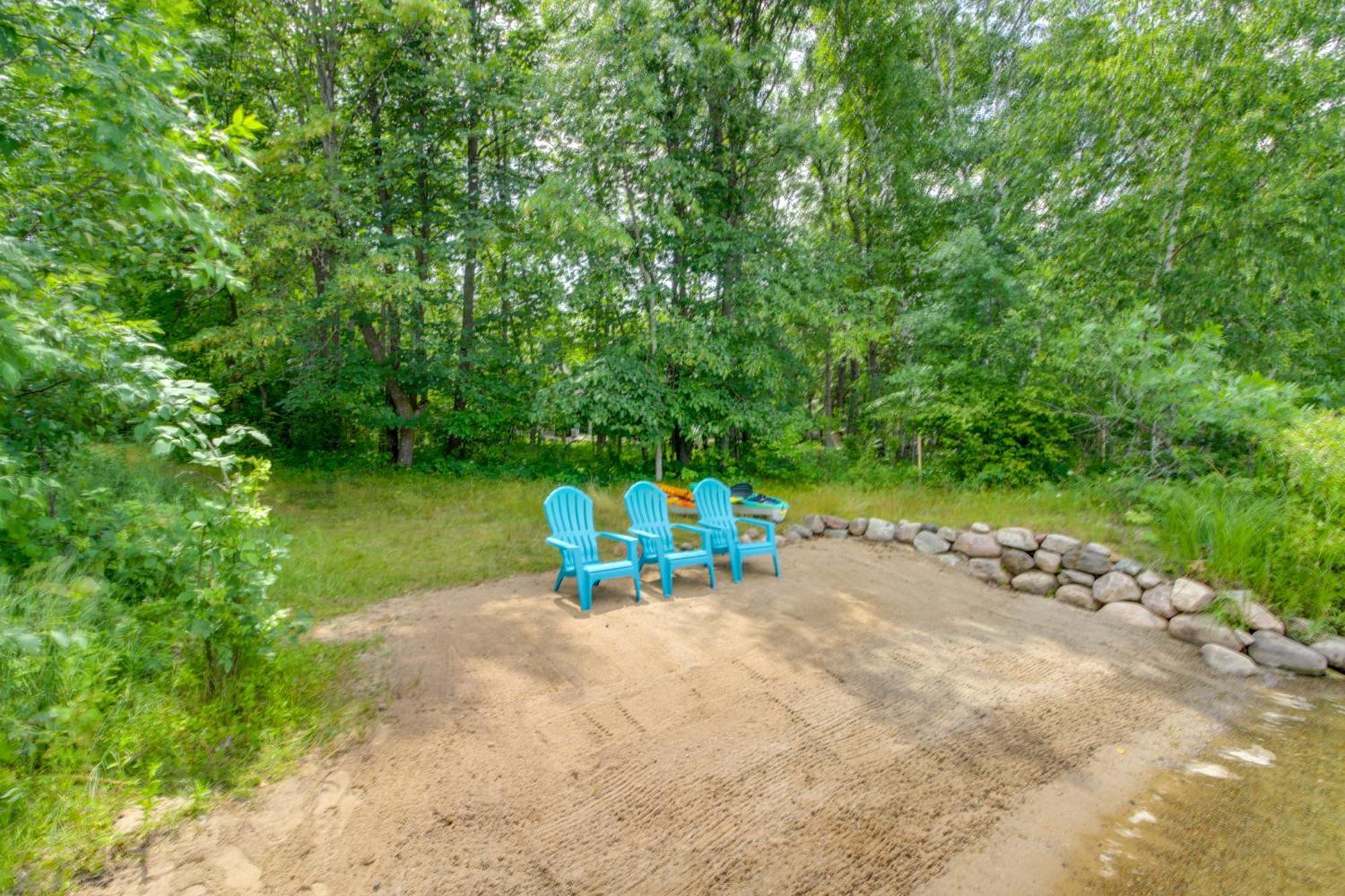 Beautiful Breezy Point Home With Beach And Dock! Pequot Lakes Экстерьер фото